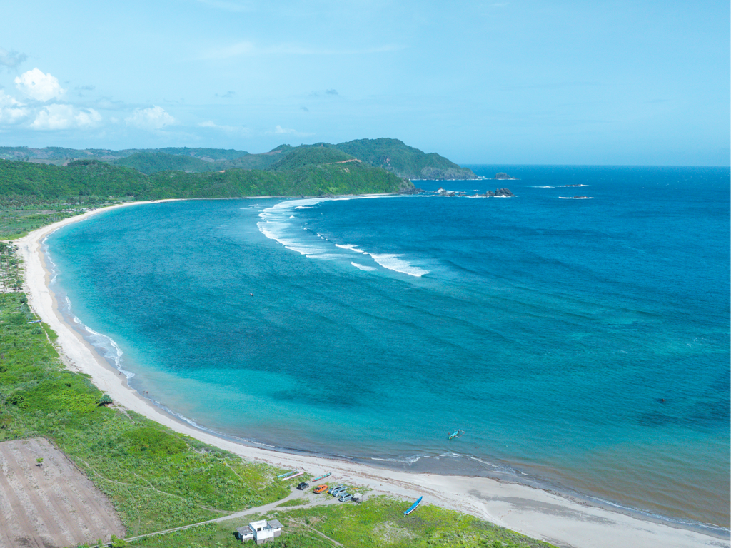 When Is The Best Time To Surf Lombok?