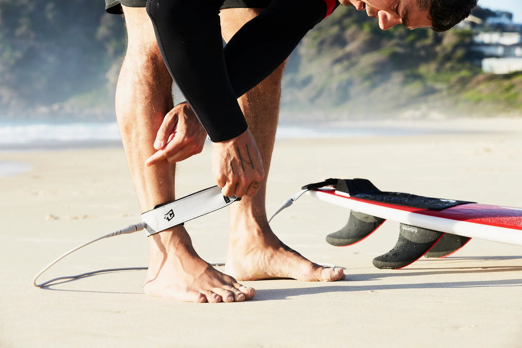 How to Choose the Right Surfboard Leash