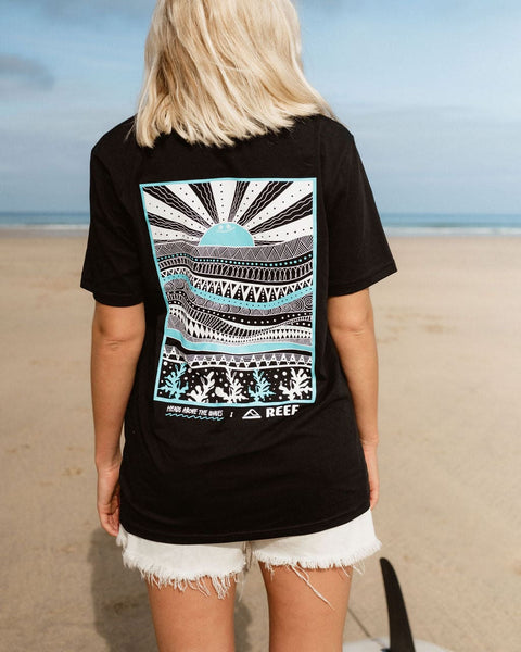 Limited Edition Reef T-Shirt - Heads Above The Waves T-Shirt REEF   