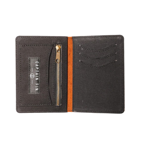 Momento Bifold Leather Wallet Wallet Captain Fin Co   